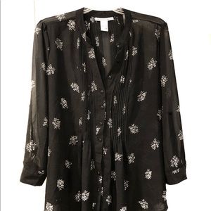 AMERICAN RAG Black White printed V-Neck